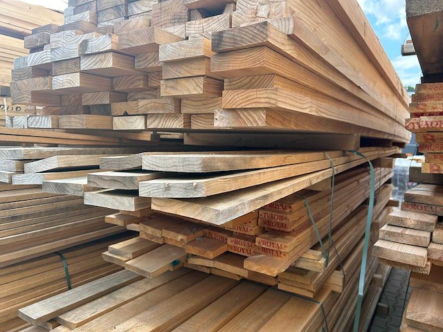 Grote partij hout ca. 90m3 - afbeelding 14 van  24