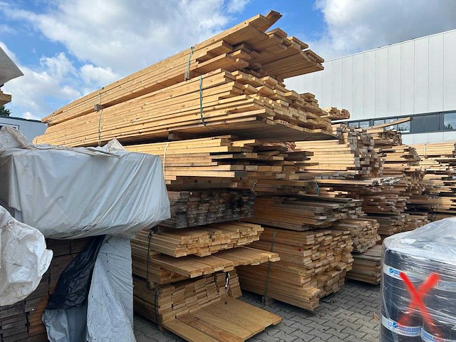 Grote partij hout ca. 90m3 - afbeelding 21 van  24