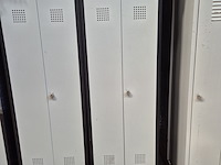 Grote partij lockerkasten - afbeelding 3 van  6