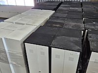Grote partij lockerkasten - afbeelding 8 van  8