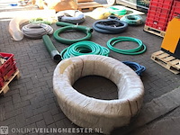Grote partij luchtslangen - afbeelding 18 van  25
