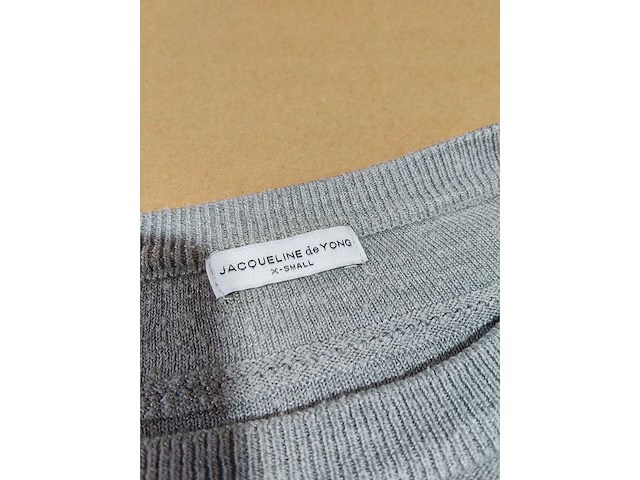 Grote partij merkkleding – levi’s, adidas, nike, balr., zara & meer – 2 pallets, ca. 1.300 stuks - afbeelding 4 van  37