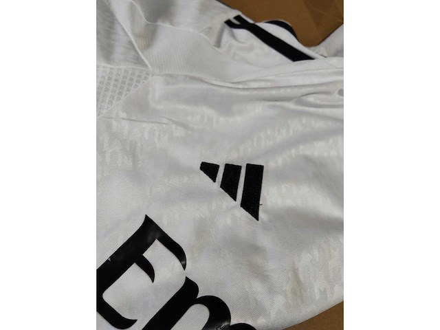 Grote partij merkkleding – levi’s, adidas, nike, balr., zara & meer – 2 pallets, ca. 1.300 stuks - afbeelding 29 van  37