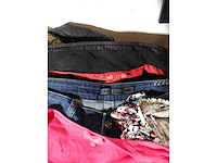 Grote partij merkkleding – levi’s, adidas, nike, balr., zara & meer – 2 pallets, ca. 1.300 stuks - afbeelding 33 van  37