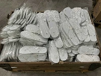 Grote partij ongebruikte teenslippers - afbeelding 5 van  7