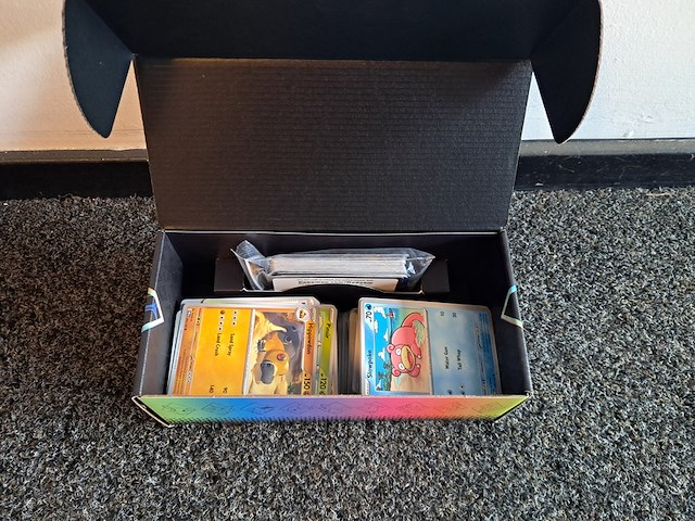 Grote partij pokémon kaarten & accesoires - afbeelding 23 van  52