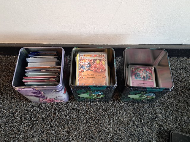 Grote partij pokémon kaarten & accesoires - afbeelding 50 van  52