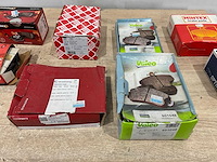 Grote partij remblokken - afbeelding 5 van  8