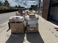 Grote partij retourgoederen - afbeelding 19 van  32