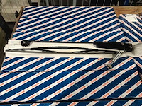 Grote partij ruitenwissers | ca. 1400 stuks en 30 ruitenwisser arm sets, bosch, twin n70 - afbeelding 2 van  10