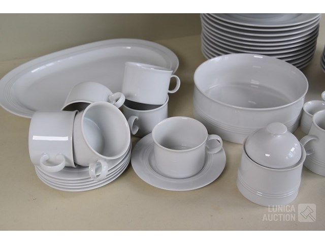 Grote partij servies - afbeelding 3 van  7