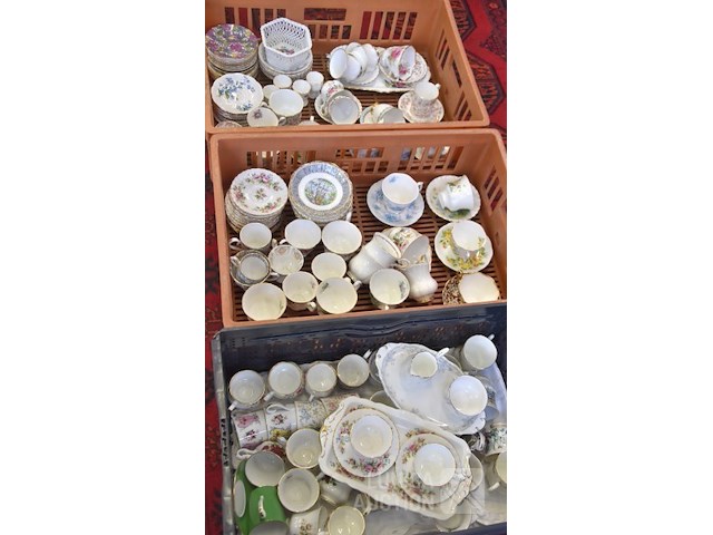 Grote partij sevies royal albert - afbeelding 1 van  18