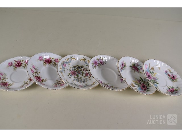 Grote partij sevies royal albert - afbeelding 12 van  18