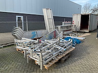 Grote partij steigermateriaal