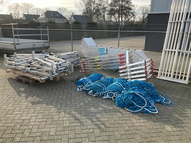 Grote partij steigermateriaal - afbeelding 13 van  23