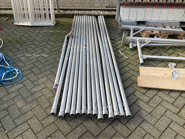 Grote partij steigermateriaal - afbeelding 20 van  23