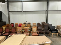 Grote partij stoelen (38x) - afbeelding 2 van  6