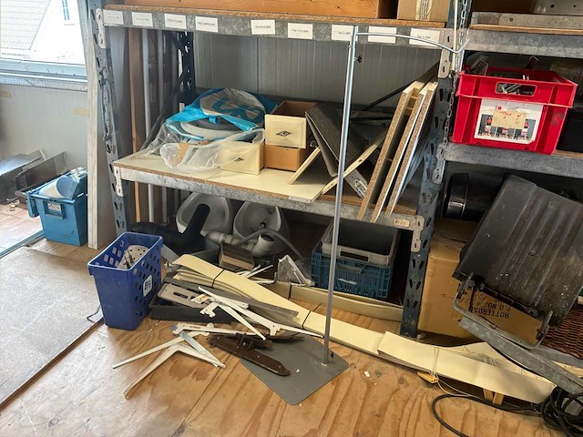 Grote partij van diverse goederen - afbeelding 23 van  41