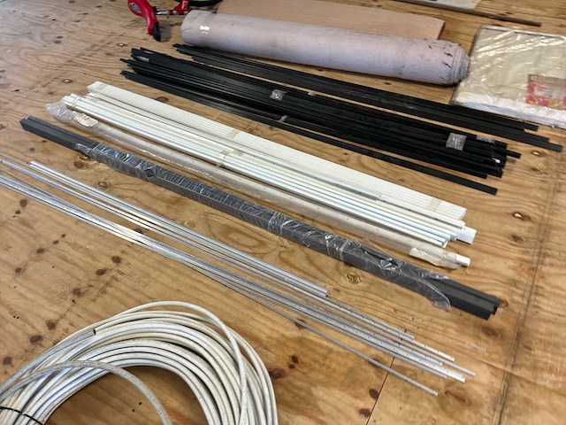 Grote partij van diverse goederen - afbeelding 31 van  41