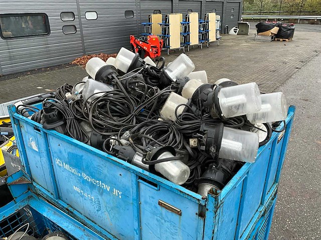 Grote partij verlichting - afbeelding 5 van  17