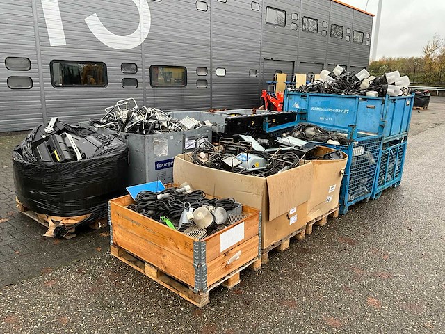 Grote partij verlichting - afbeelding 1 van  17