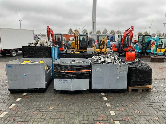 Grote partij verlichting - afbeelding 14 van  17