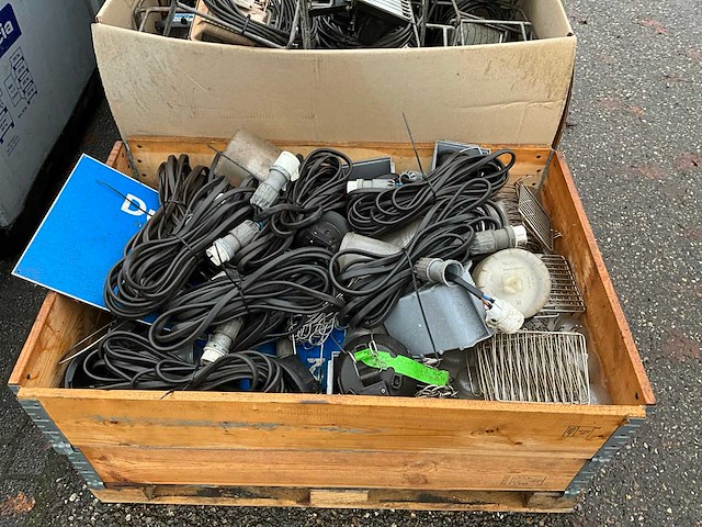 Grote partij verlichting - afbeelding 17 van  17