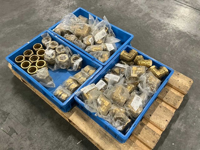 Grote partij vsh knelkoppelingen 54mm - afbeelding 3 van  8