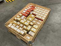 Grote partij würth bevestigingsmaterialen - afbeelding 1 van  12