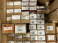 Grote partij würth bevestigingsmaterialen - afbeelding 2 van  14