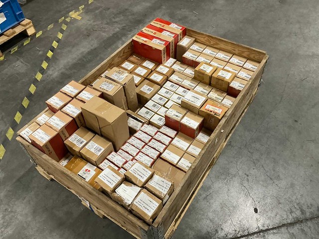 Grote partij würth bevestigingsmaterialen - afbeelding 9 van  14