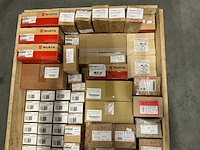 Grote partij würth bevestigingsmaterialen - afbeelding 11 van  14