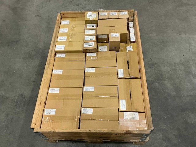Grote partij würth bevestigingsmaterialen - afbeelding 2 van  7
