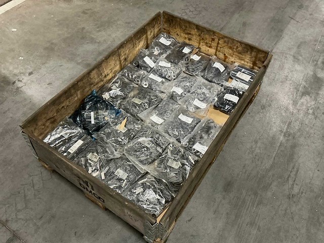 Grote partij würth materialen - afbeelding 1 van  11