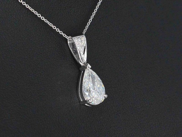 Grote peer shape diamant in een witgouden hanger van 2.01 carat, excl. ketting - afbeelding 5 van  9