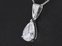 Grote peer shape diamant in een witgouden hanger van 2.01 carat, excl. ketting - afbeelding 6 van  11