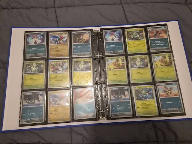 Grote pokémon collectie met veel glimmende, rares, vintage kaarten en 4 verzamelmappen - afbeelding 13 van  70