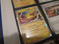 Grote pokémon collectie met veel glimmende, rares, vintage kaarten en 4 verzamelmappen - afbeelding 21 van  70