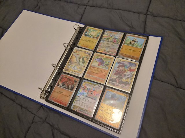 Grote pokémon collectie met veel glimmende, rares, vintage kaarten en 4 verzamelmappen - afbeelding 36 van  70