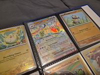 Grote pokémon collectie met veel glimmende, rares, vintage kaarten en 4 verzamelmappen - afbeelding 37 van  70