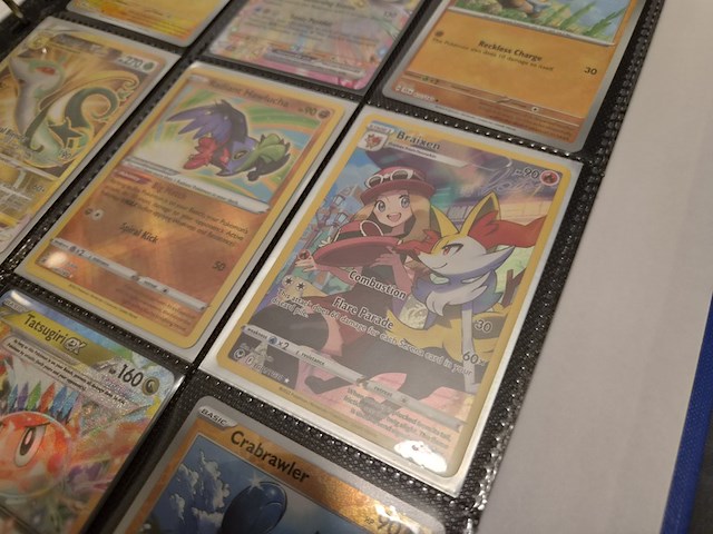 Grote pokémon collectie met veel glimmende, rares, vintage kaarten en 4 verzamelmappen - afbeelding 38 van  70