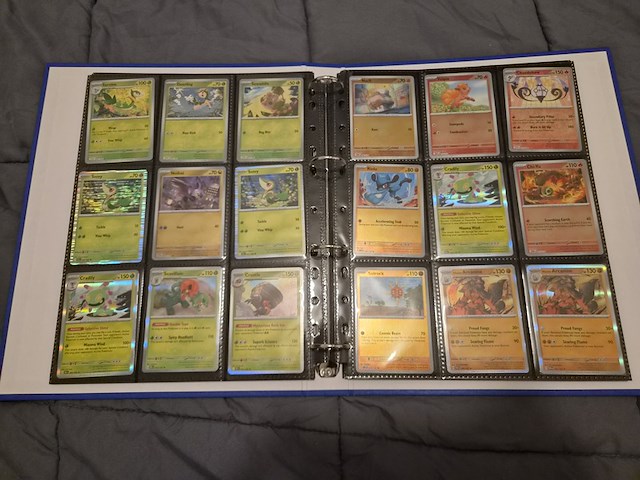 Grote pokémon collectie met veel glimmende, rares, vintage kaarten en 4 verzamelmappen - afbeelding 44 van  70