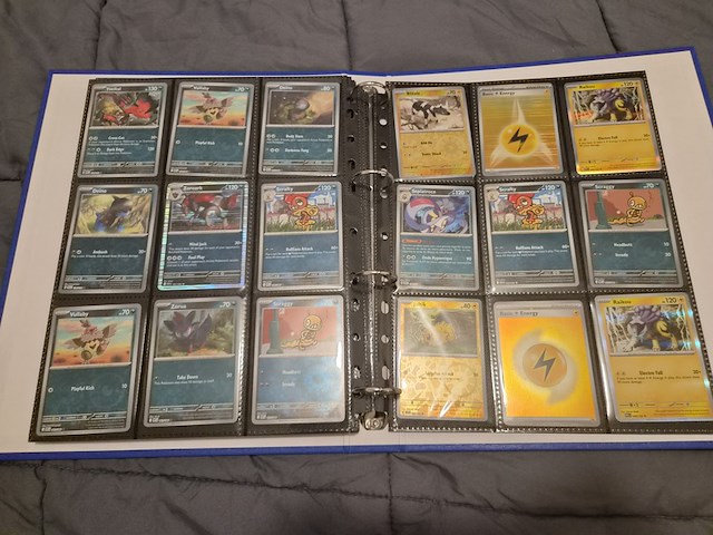 Grote pokémon collectie met veel glimmende, rares, vintage kaarten en 4 verzamelmappen - afbeelding 51 van  70