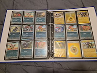 Grote pokémon collectie met veel glimmende, rares, vintage kaarten en 4 verzamelmappen - afbeelding 51 van  70