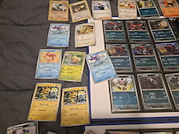 Grote pokémon collectie met veel glimmende, rares, vintage kaarten en 4 verzamelmappen - afbeelding 67 van  70