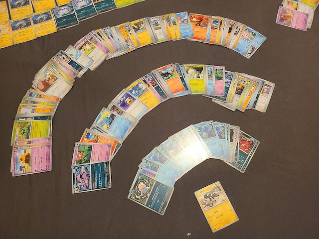 Grote pokémon kaarten verzameling - afbeelding 6 van  11