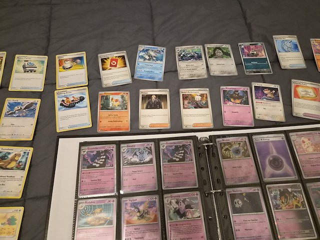 Grote pokémon kaartenverzameling met black bolt binder collection en mappen - afbeelding 3 van  46