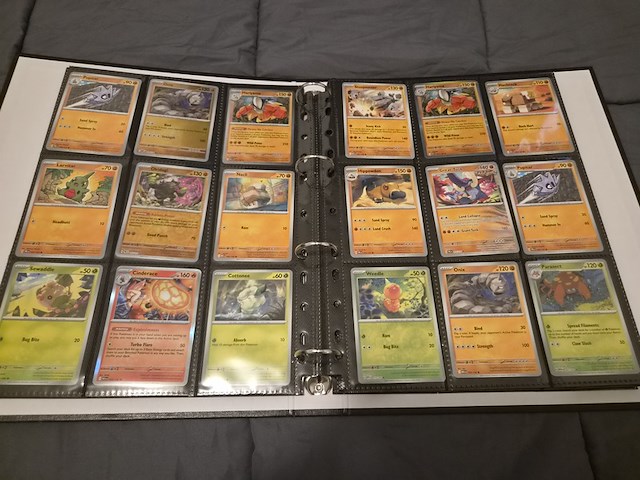 Grote pokémon kaartenverzameling met black bolt binder collection en mappen - afbeelding 33 van  46