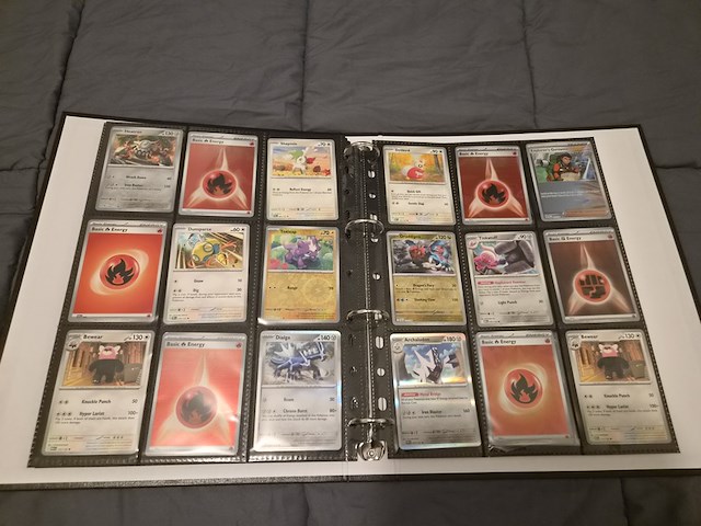 Grote pokémon kaartenverzameling met black bolt binder collection en mappen - afbeelding 40 van  46