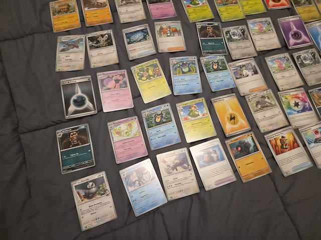 Grote pokémon kaartenverzameling met black bolt binder collection en mappen - afbeelding 42 van  46